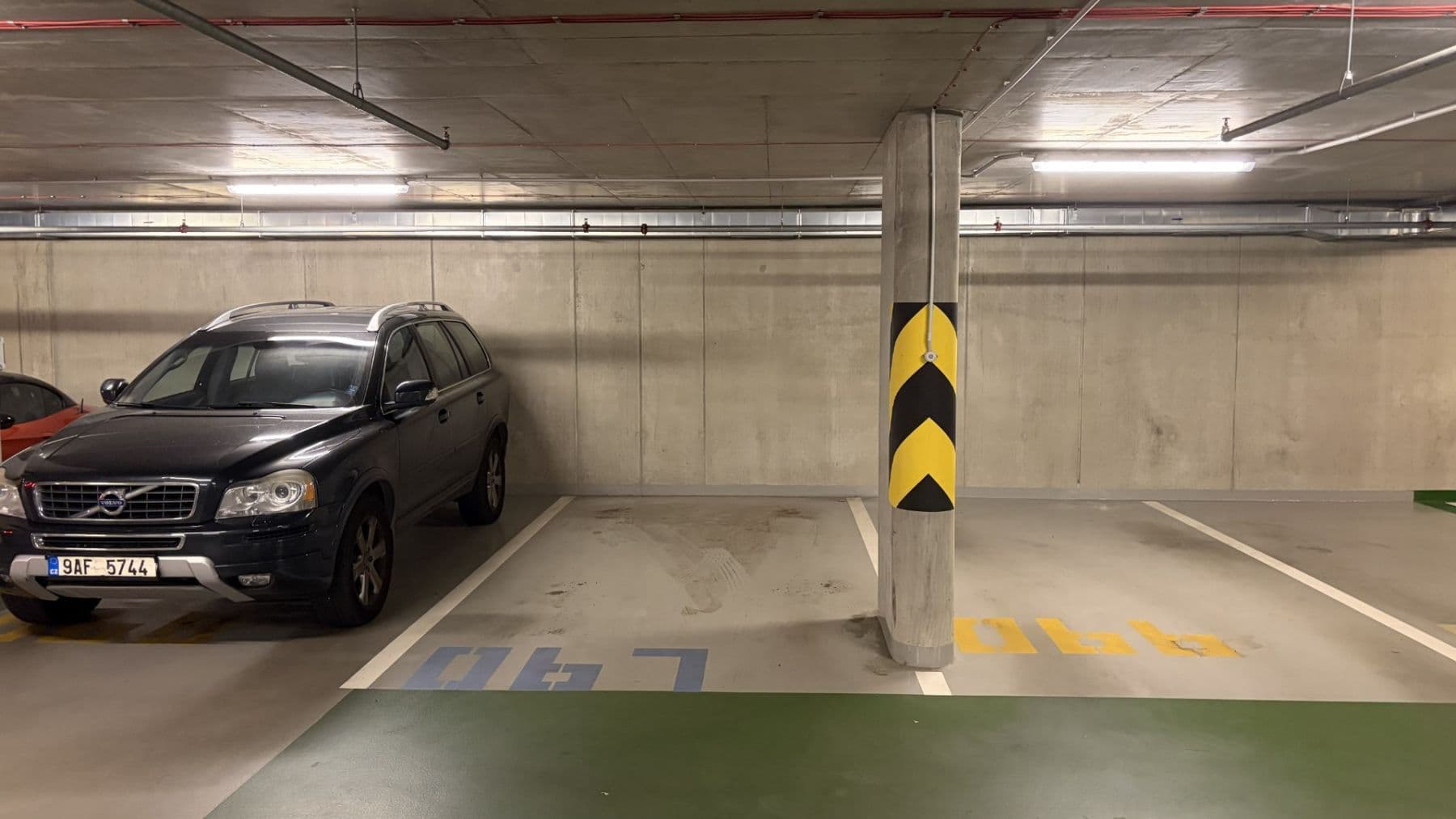 Pronájem garáže 18 m², Altajská, Praha, Praha Pronájem garáže 18 m², Altajská, Praha, Praha