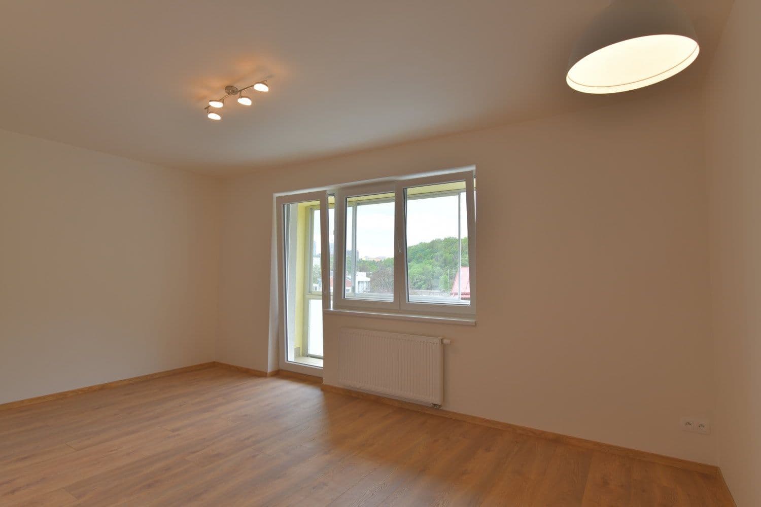Pronájem bytu 1+kk 38 m², U plynárny, Praha, Praha Pronájem bytu 1+kk 38 m², U plynárny, Praha, Praha