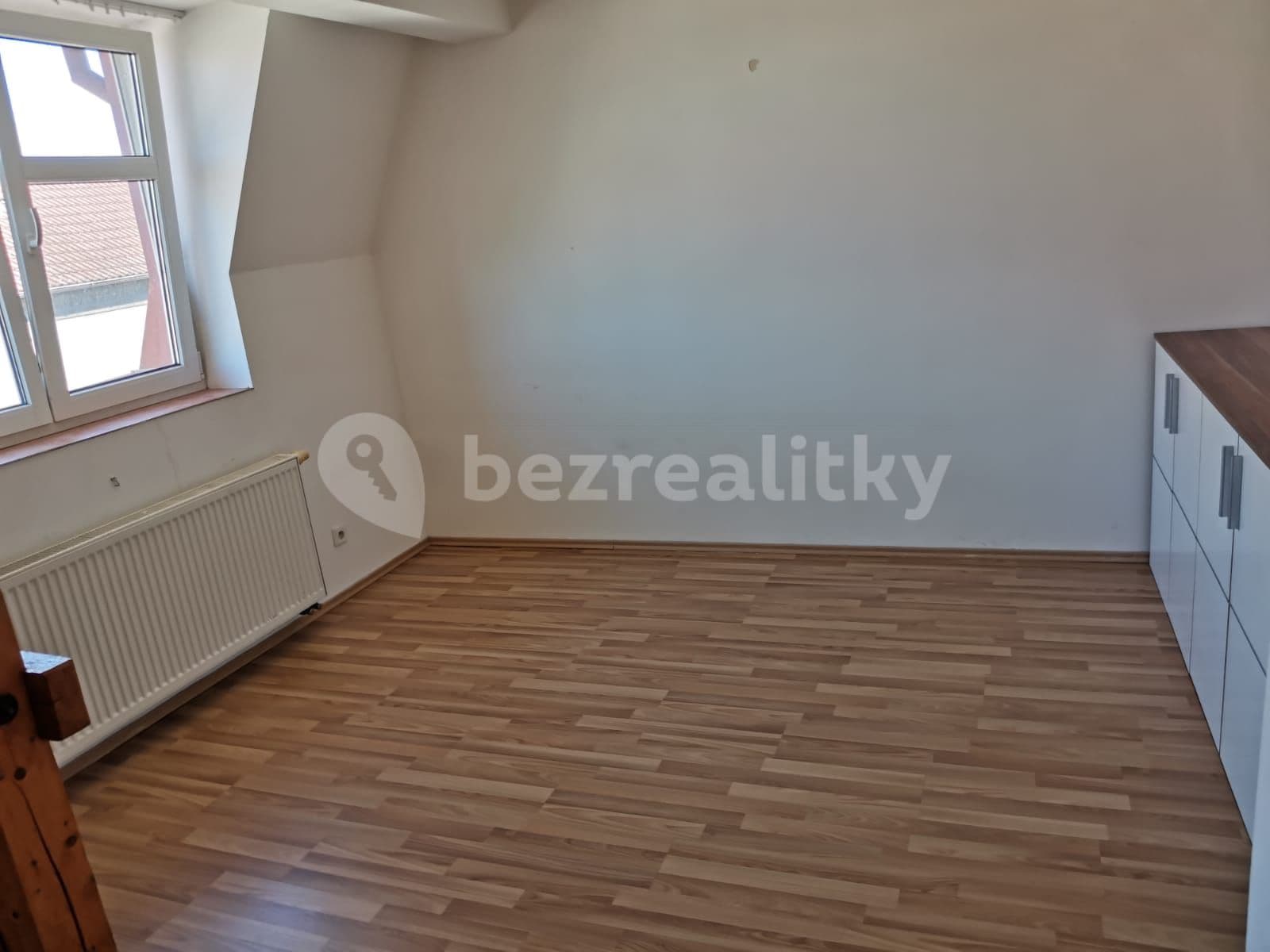 Pronájem bytu 2+kk 55 m², Dr. Marodyho, Praha, Praha Pronájem bytu 2+kk 55 m², Dr. Marodyho, Praha, Praha