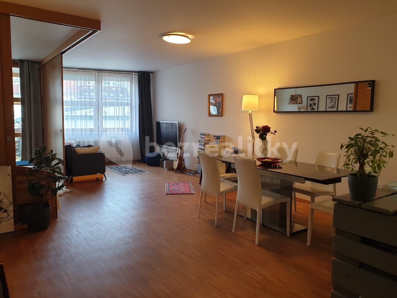 Pronájem bytu 1+1 63 m², Tomkova, Praha, Praha Pronájem bytu 1+1 63 m², Tomkova, Praha, Praha