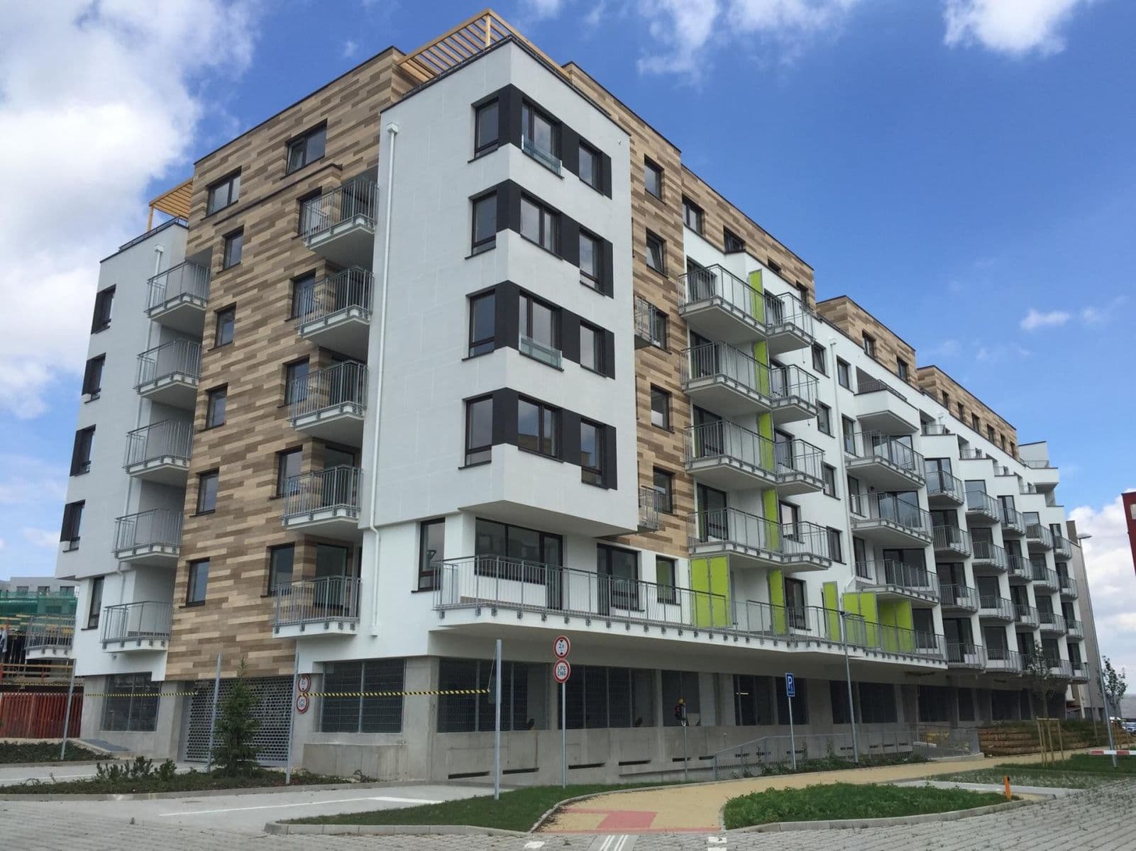 Pronájem bytu 2+kk 50 m², Makedonská, Praha, Praha Pronájem bytu 2+kk 50 m², Makedonská, Praha, Praha