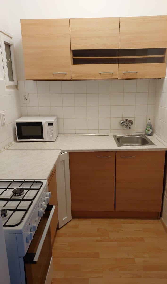 Pronájem bytu 2+1 51 m², Krásova, Praha, Praha Pronájem bytu 2+1 51 m², Krásova, Praha, Praha