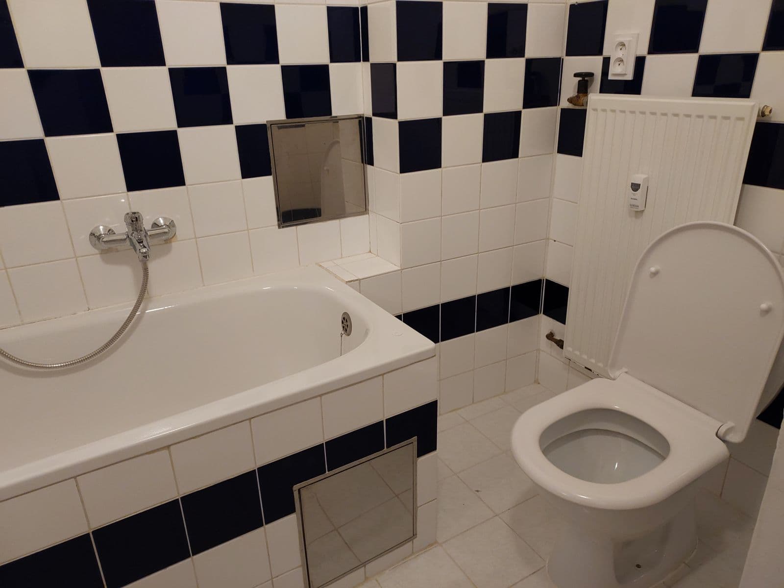 Pronájem bytu 2+1 51 m², Krásova, Praha, Praha Pronájem bytu 2+1 51 m², Krásova, Praha, Praha