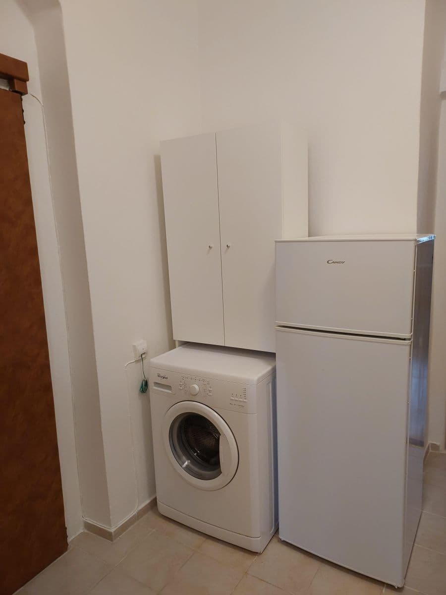 Pronájem bytu 2+1 51 m², Krásova, Praha, Praha Pronájem bytu 2+1 51 m², Krásova, Praha, Praha