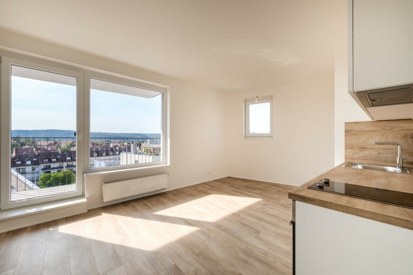 Pronájem bytu 1+kk 45 m², Československého exilu, Praha, Praha Pronájem bytu 1+kk 45 m², Československého exilu, Praha, Praha