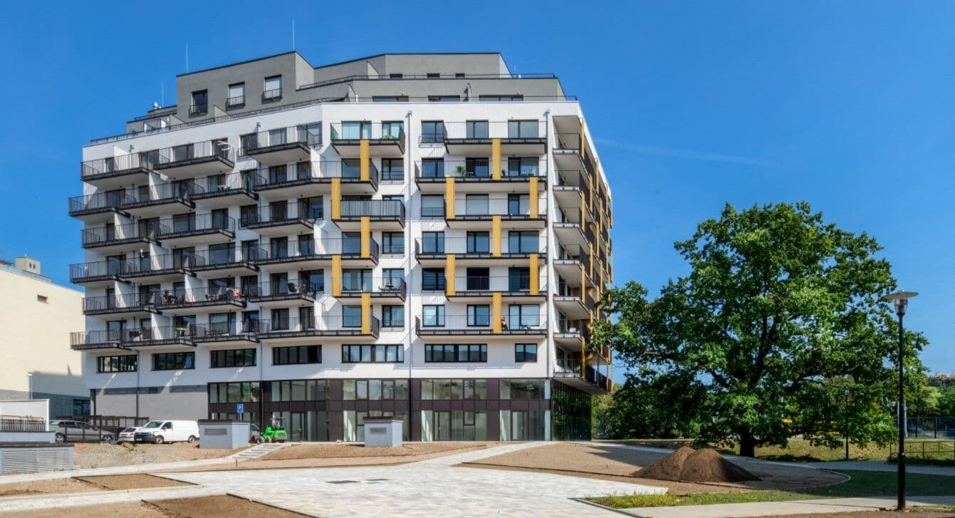 Pronájem bytu 1+kk 45 m², Československého exilu, Praha, Praha Pronájem bytu 1+kk 45 m², Československého exilu, Praha, Praha