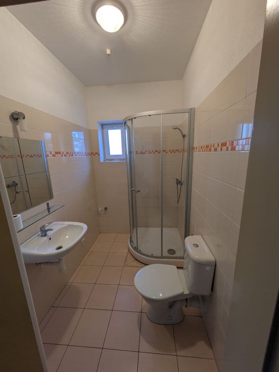 Pronájem bytu 1+kk 35 m², Mincovní, Kutná Hora, Středočeský kraj Pronájem bytu 1+kk 35 m², Mincovní, Kutná Hora, Středočeský kraj