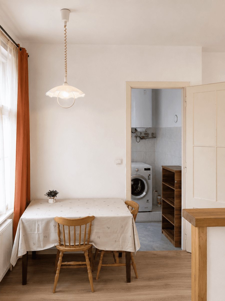 Pronájem bytu Garsoniéra 35 m², Emilie Floriánové, Jablonec nad Nisou, Liberecký kraj Pronájem bytu Garsoniéra 35 m², Emilie Floriánové, Jablonec nad Nisou, Liberecký kraj