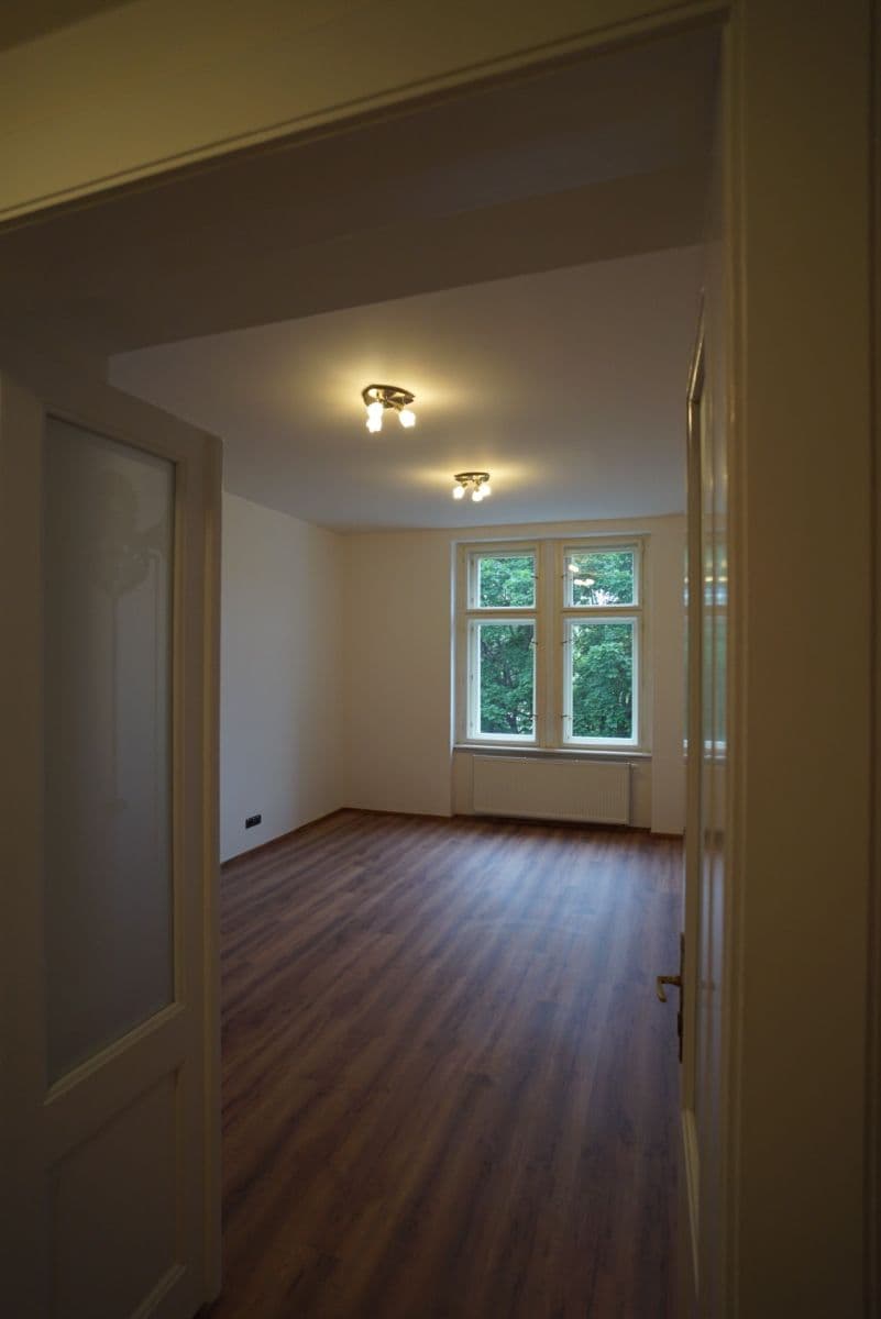 Pronájem bytu 2+1 50 m², Preslova, Praha, Praha Pronájem bytu 2+1 50 m², Preslova, Praha, Praha