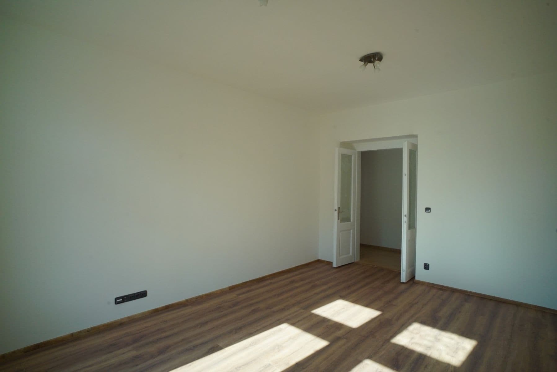 Pronájem bytu 2+1 50 m², Preslova, Praha, Praha Pronájem bytu 2+1 50 m², Preslova, Praha, Praha