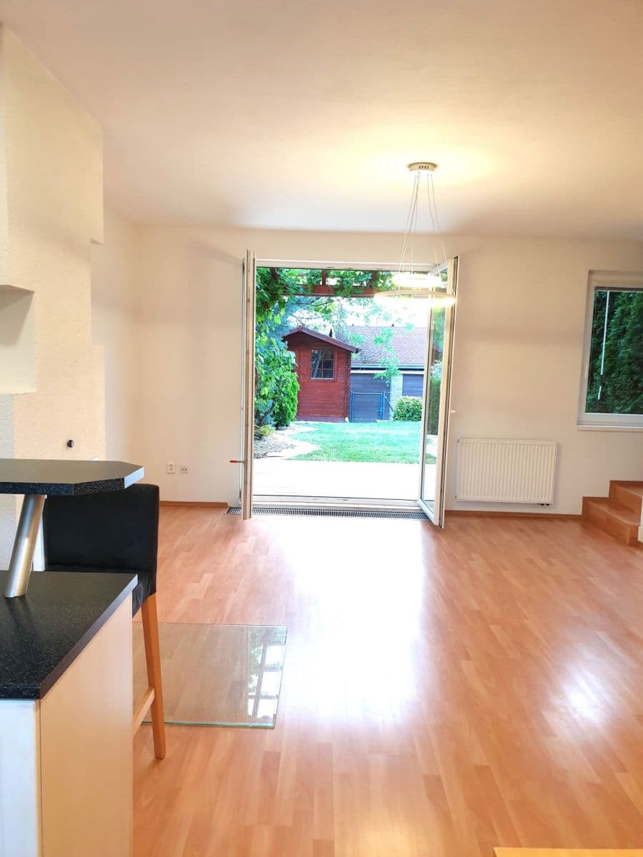 Pronájem domu 80 m², pozemek 170 m², Na Vyhlídce, Moravany, Jihomoravský kraj Pronájem domu 80 m², pozemek 170 m², Na Vyhlídce, Moravany, Jihomoravský kraj