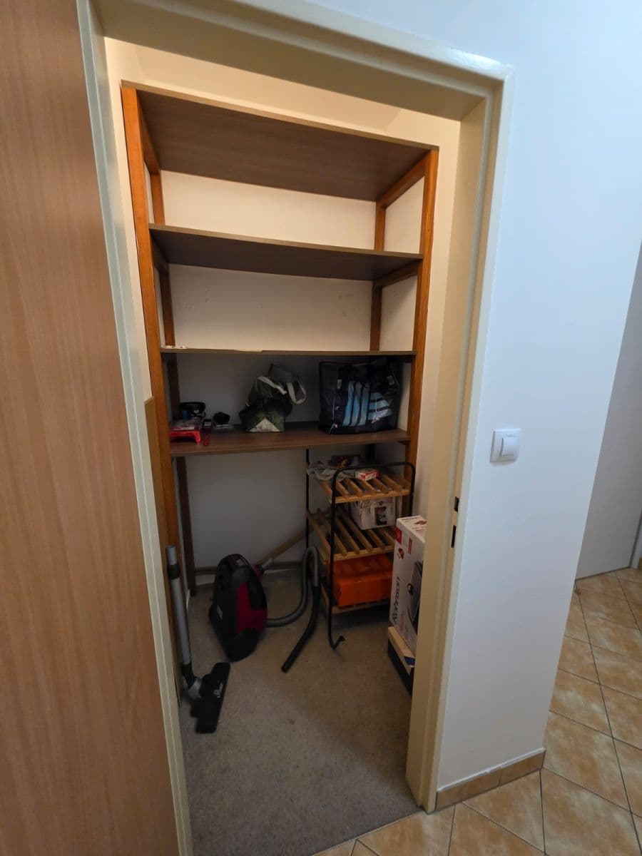 Pronájem bytu 2+kk 54 m², Pod Harfou, Praha, Praha Pronájem bytu 2+kk 54 m², Pod Harfou, Praha, Praha