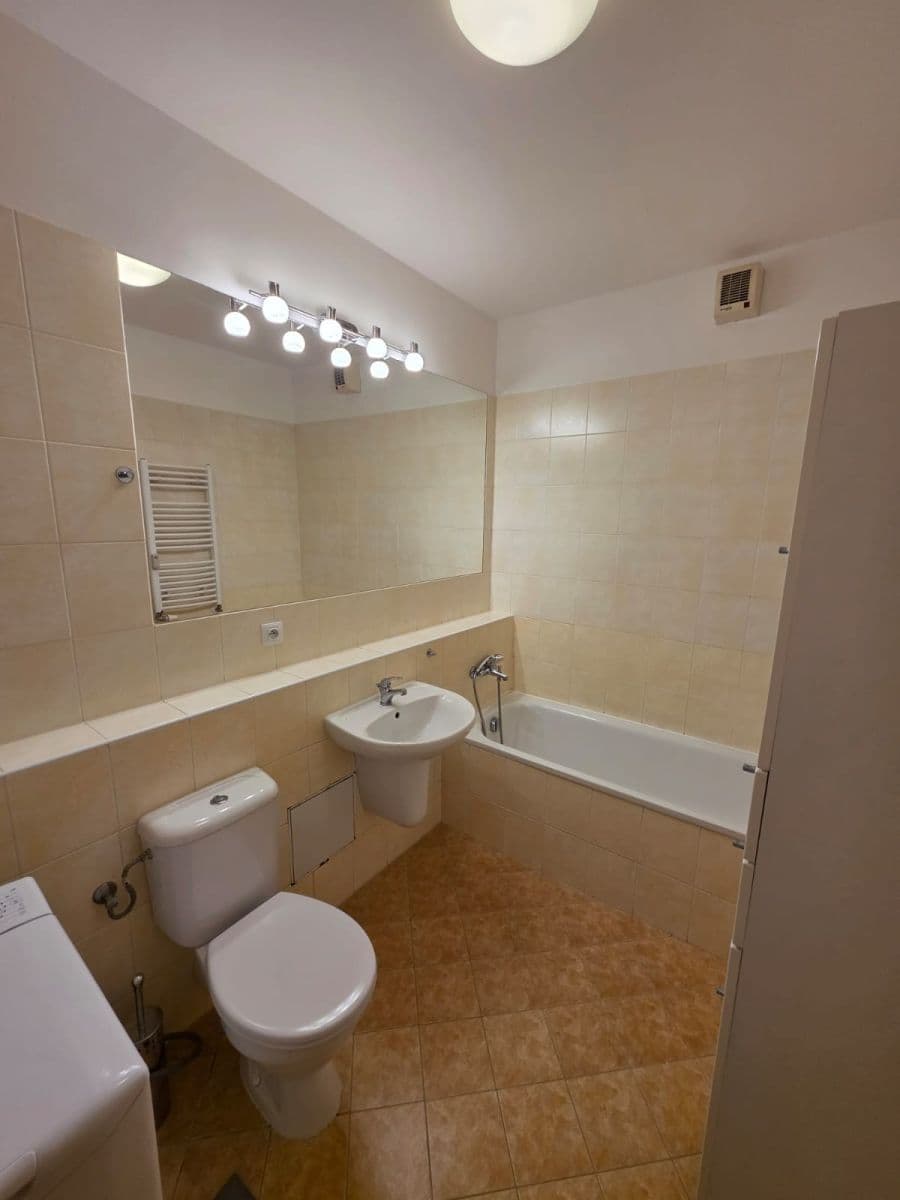 Pronájem bytu 2+kk 54 m², Pod Harfou, Praha, Praha Pronájem bytu 2+kk 54 m², Pod Harfou, Praha, Praha