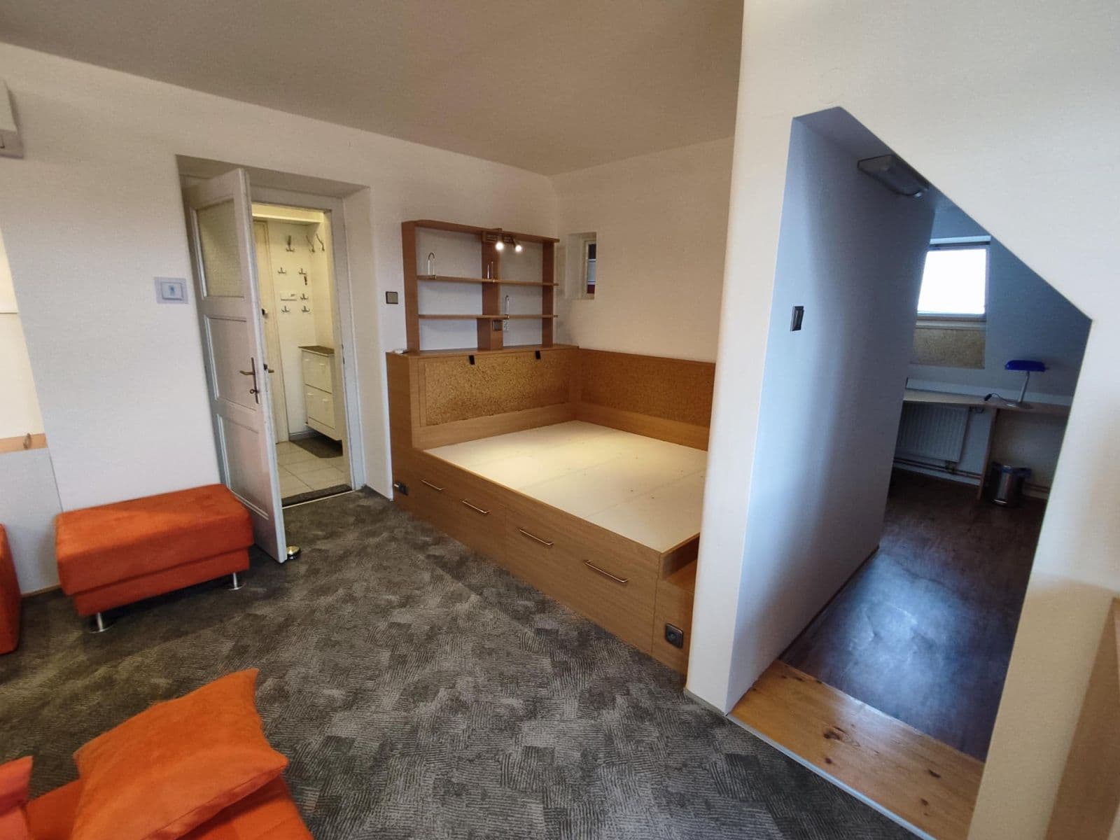 Pronájem bytu 2+1 50 m², U První Baterie, Praha, Praha Pronájem bytu 2+1 50 m², U První Baterie, Praha, Praha