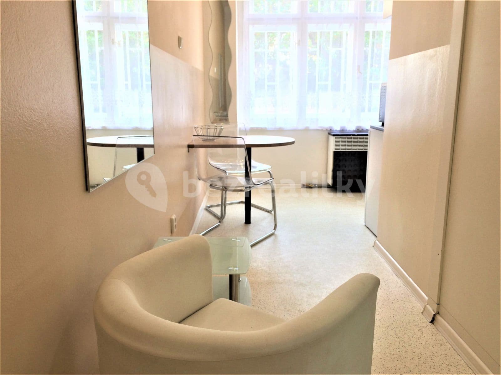 Pronájem bytu Garsoniéra 25 m², Biskupcova, Praha, Praha Pronájem bytu Garsoniéra 25 m², Biskupcova, Praha, Praha