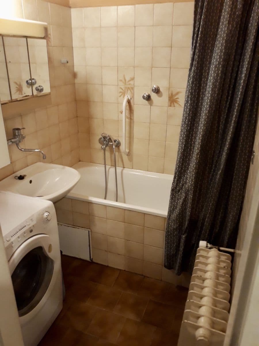 Pronájem bytu 2+1 64 m², Lucemburská, Praha, Praha Pronájem bytu 2+1 64 m², Lucemburská, Praha, Praha