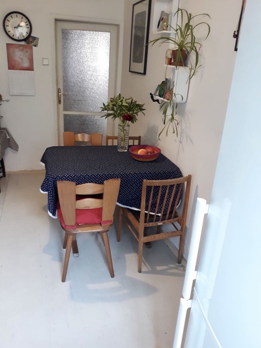 Pronájem bytu 2+1 64 m², Lucemburská, Praha, Praha Pronájem bytu 2+1 64 m², Lucemburská, Praha, Praha