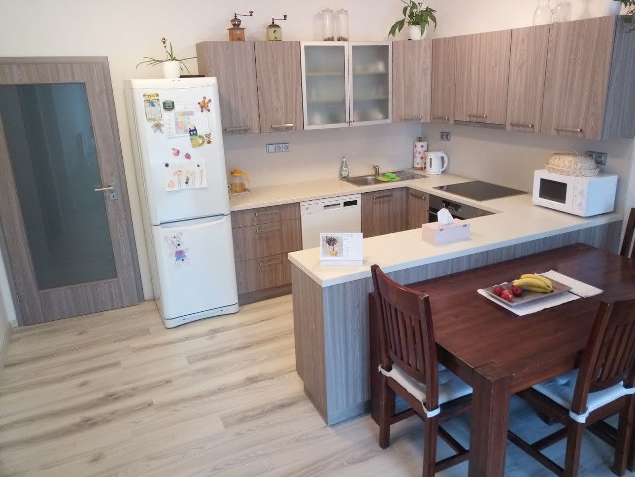 Pronájem bytu 3+kk 63 m², Gymnazijní, Jindřichův Hradec, Jihočeský kraj Pronájem bytu 3+kk 63 m², Gymnazijní, Jindřichův Hradec, Jihočeský kraj