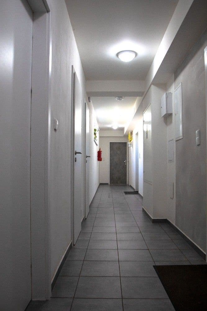 Pronájem bytu 3+kk 63 m², Gymnazijní, Jindřichův Hradec, Jihočeský kraj Pronájem bytu 3+kk 63 m², Gymnazijní, Jindřichův Hradec, Jihočeský kraj