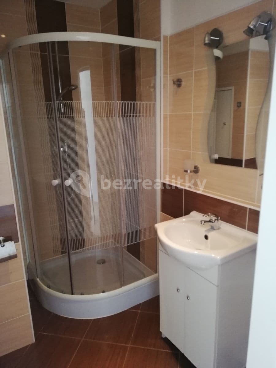 Pronájem bytu 2+kk 37 m², Jiřího z Poděbrad, Litoměřice, Ústecký kraj Pronájem bytu 2+kk 37 m², Jiřího z Poděbrad, Litoměřice, Ústecký kraj