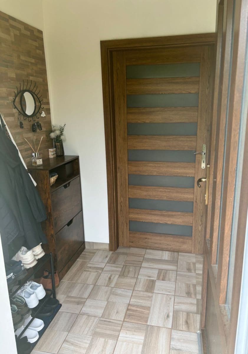 Pronájem bytu 2+kk 51 m², Průběžná, Poděbrady, Středočeský kraj Pronájem bytu 2+kk 51 m², Průběžná, Poděbrady, Středočeský kraj