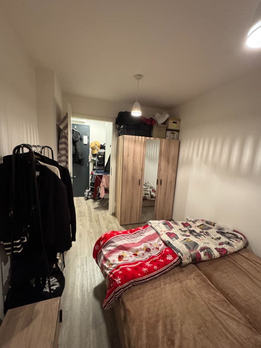 Pronájem bytu 2+kk 30 m², Hradecká, Hradec Králové, Královéhradecký kraj Pronájem bytu 2+kk 30 m², Hradecká, Hradec Králové, Královéhradecký kraj