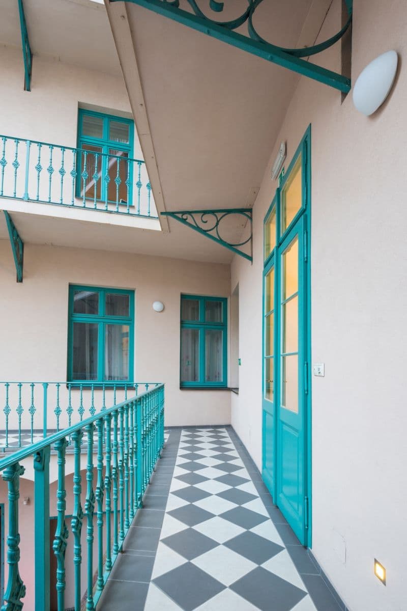 Pronájem bytu 1+kk 43 m², Vyšehradská, Praha, Praha Pronájem bytu 1+kk 43 m², Vyšehradská, Praha, Praha