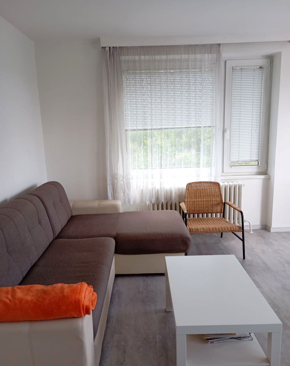Pronájem bytu 2+1 57 m², Mezivrší, Praha, Praha Pronájem bytu 2+1 57 m², Mezivrší, Praha, Praha