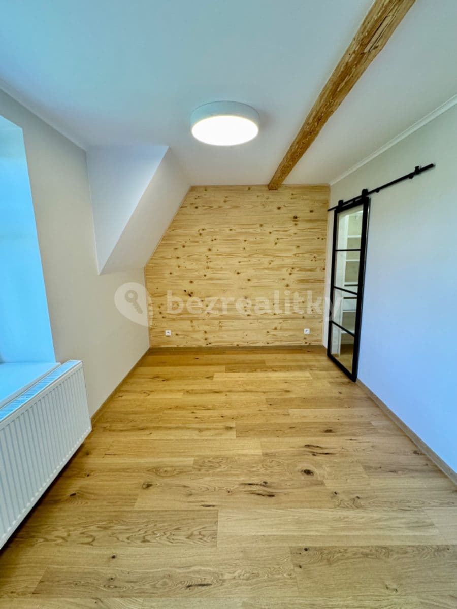 Pronájem bytu 4+kk 97 m², Smetanova, Jablonec nad Nisou, Liberecký kraj Pronájem bytu 4+kk 97 m², Smetanova, Jablonec nad Nisou, Liberecký kraj