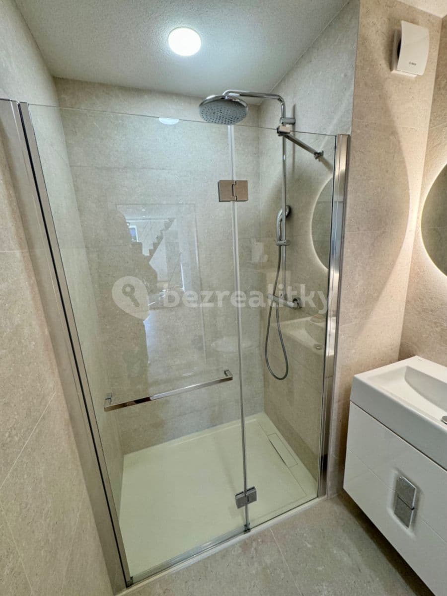 Pronájem bytu 4+kk 97 m², Smetanova, Jablonec nad Nisou, Liberecký kraj Pronájem bytu 4+kk 97 m², Smetanova, Jablonec nad Nisou, Liberecký kraj