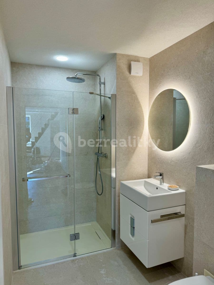 Pronájem bytu 4+kk 97 m², Smetanova, Jablonec nad Nisou, Liberecký kraj Pronájem bytu 4+kk 97 m², Smetanova, Jablonec nad Nisou, Liberecký kraj