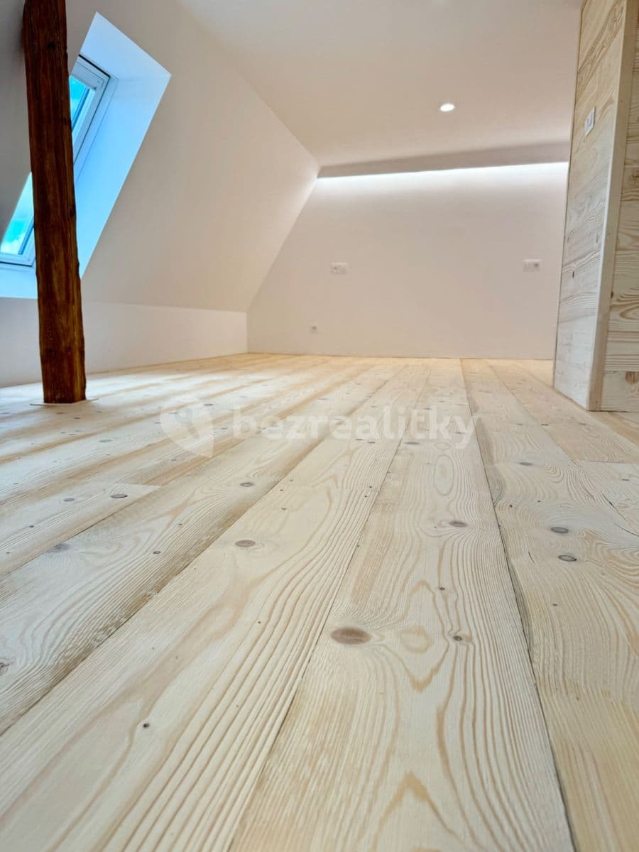 Pronájem bytu 4+kk 97 m², Smetanova, Jablonec nad Nisou, Liberecký kraj Pronájem bytu 4+kk 97 m², Smetanova, Jablonec nad Nisou, Liberecký kraj