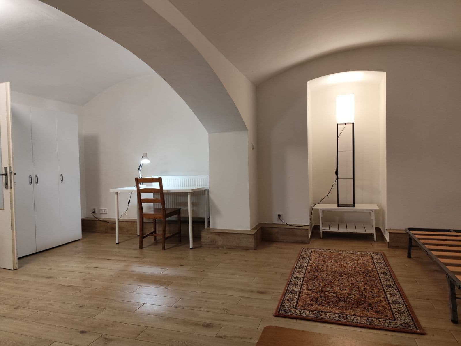 Pronájem bytu 1+kk 42 m², Sudoměřská, Praha, Praha Pronájem bytu 1+kk 42 m², Sudoměřská, Praha, Praha