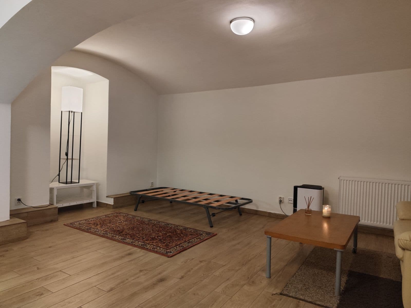 Pronájem bytu 1+kk 42 m², Sudoměřská, Praha, Praha Pronájem bytu 1+kk 42 m², Sudoměřská, Praha, Praha