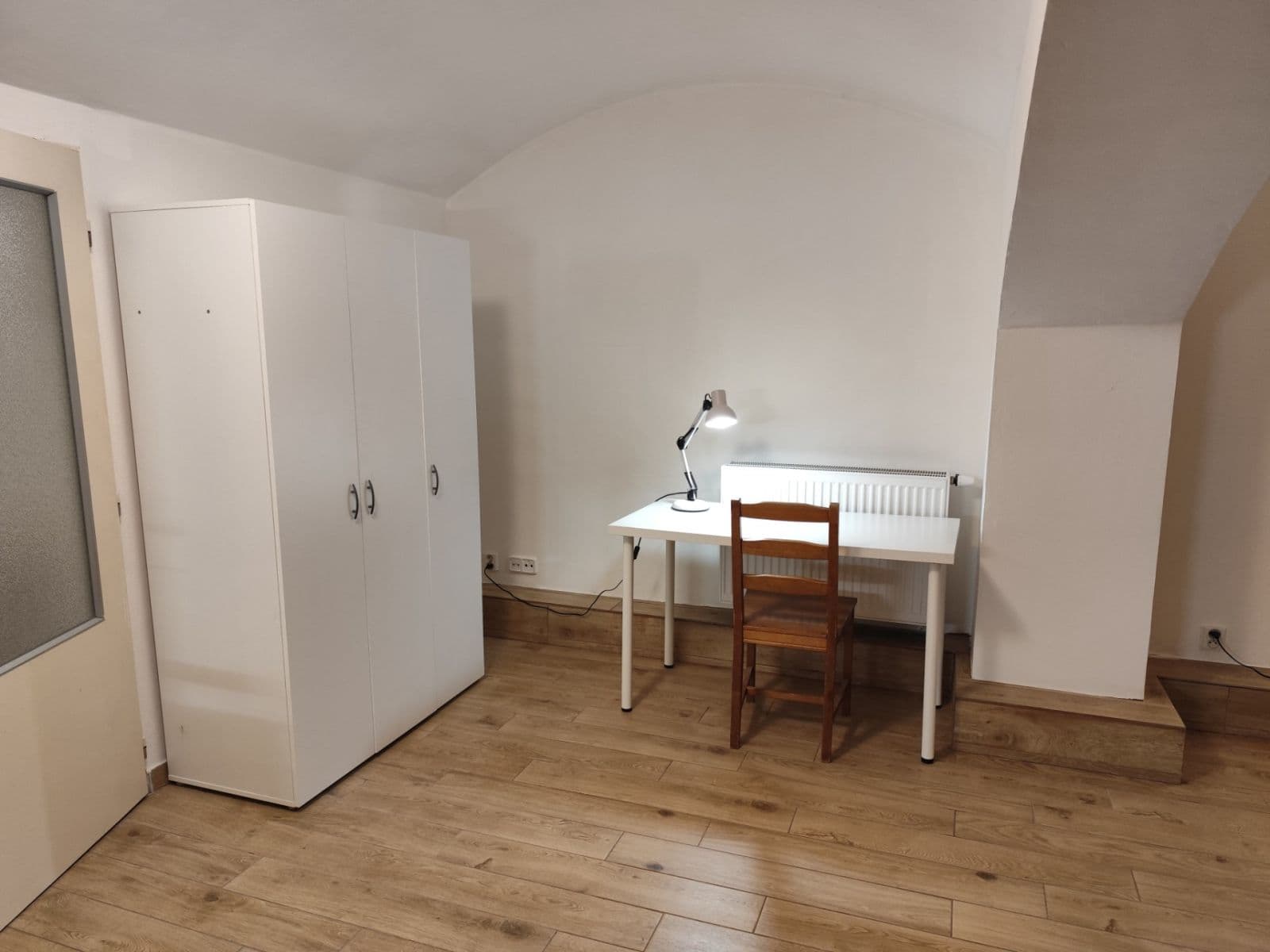 Pronájem bytu 1+kk 42 m², Sudoměřská, Praha, Praha Pronájem bytu 1+kk 42 m², Sudoměřská, Praha, Praha