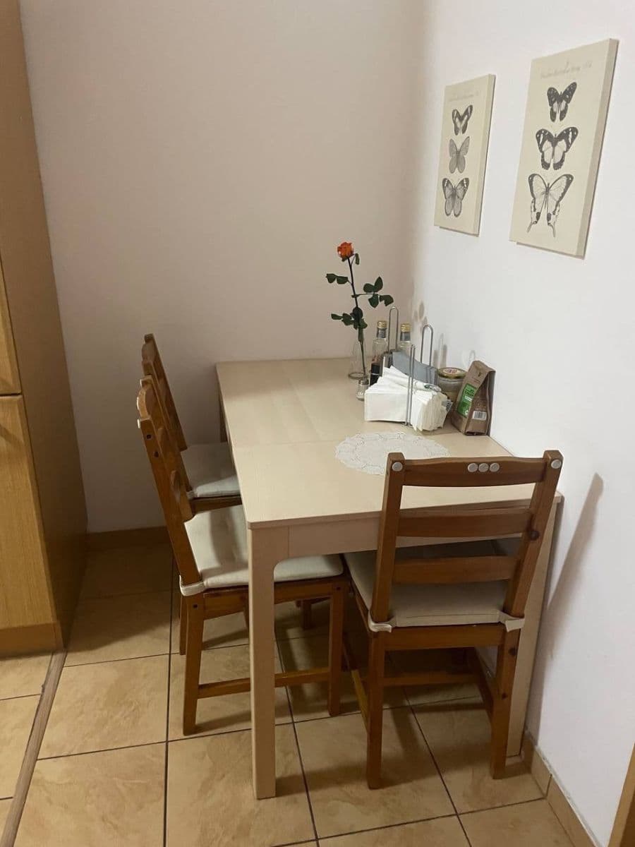 Pronájem bytu 2+1 43 m², Kettnerova, Praha, Praha Pronájem bytu 2+1 43 m², Kettnerova, Praha, Praha