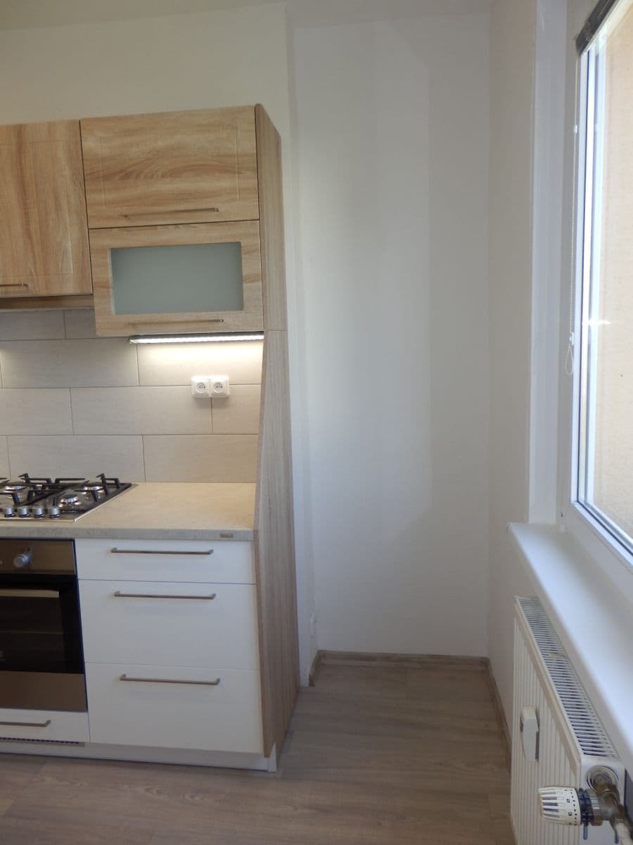 Prodej bytu 2+1 64 m², Tehovská, Praha, Praha Prodej bytu 2+1 64 m², Tehovská, Praha, Praha