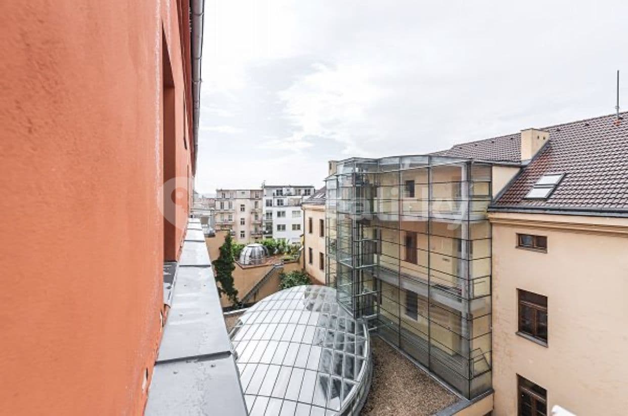 Pronájem bytu 3+1 95 m², Záhřebská, Praha, Praha Pronájem bytu 3+1 95 m², Záhřebská, Praha, Praha