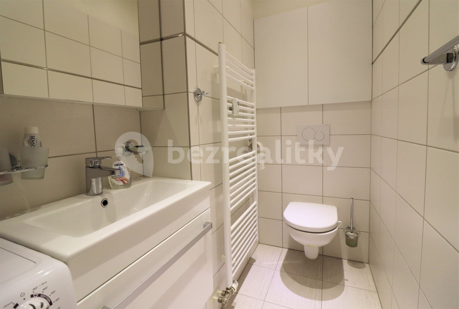 Pronájem bytu Garsoniéra 26 m², K Lánu, Praha, Praha Pronájem bytu Garsoniéra 26 m², K Lánu, Praha, Praha