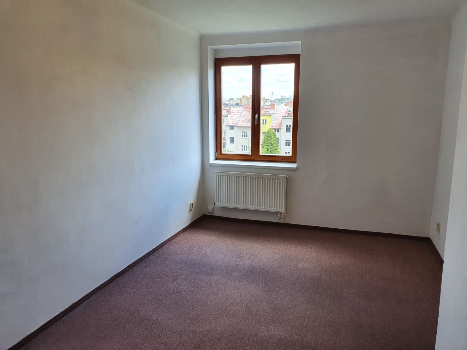Pronájem bytu 2+kk 61 m², Politických Vězňů, Plzeň, Plzeňský kraj Pronájem bytu 2+kk 61 m², Politických Vězňů, Plzeň, Plzeňský kraj