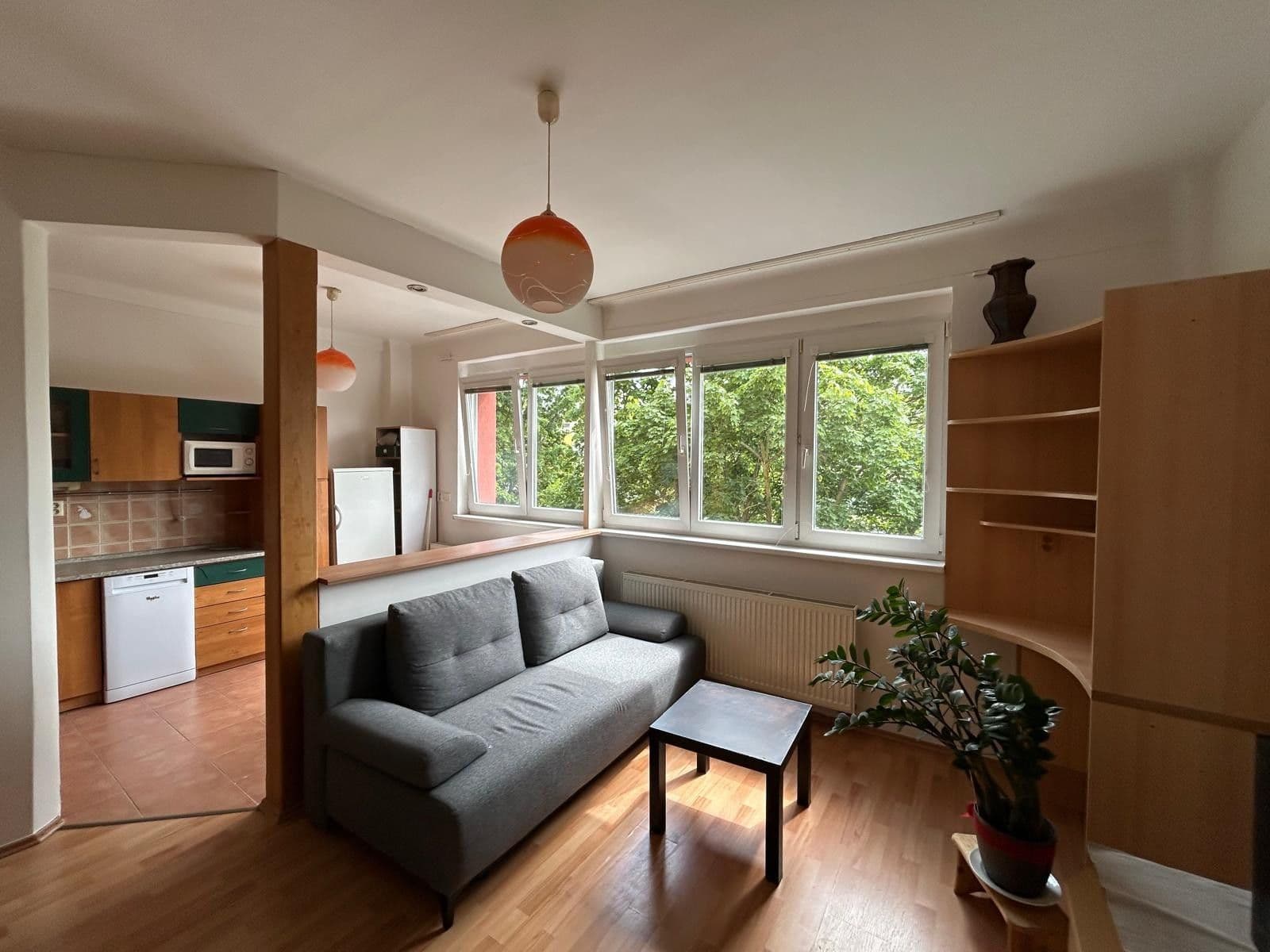 Pronájem bytu 2+kk 42 m², Humpolecká, Praha, Praha Pronájem bytu 2+kk 42 m², Humpolecká, Praha, Praha