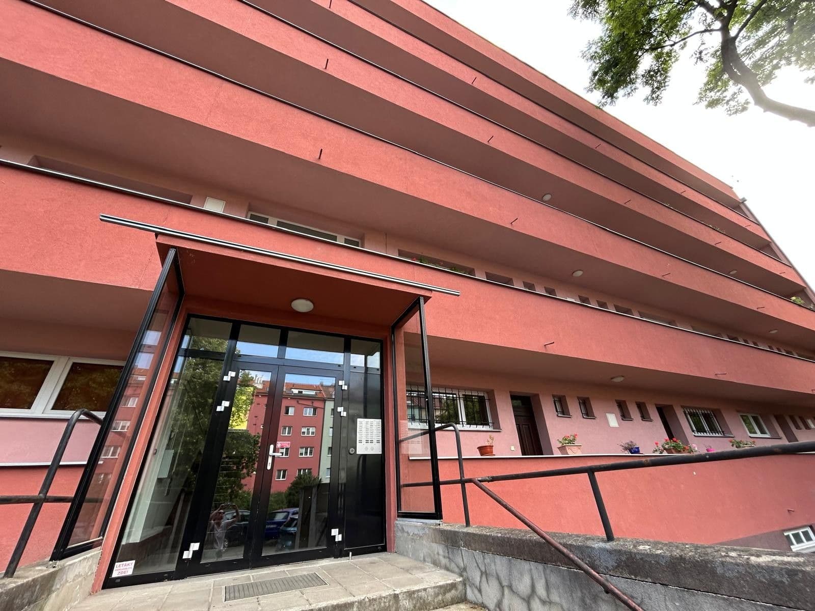 Pronájem bytu 2+kk 42 m², Humpolecká, Praha, Praha Pronájem bytu 2+kk 42 m², Humpolecká, Praha, Praha