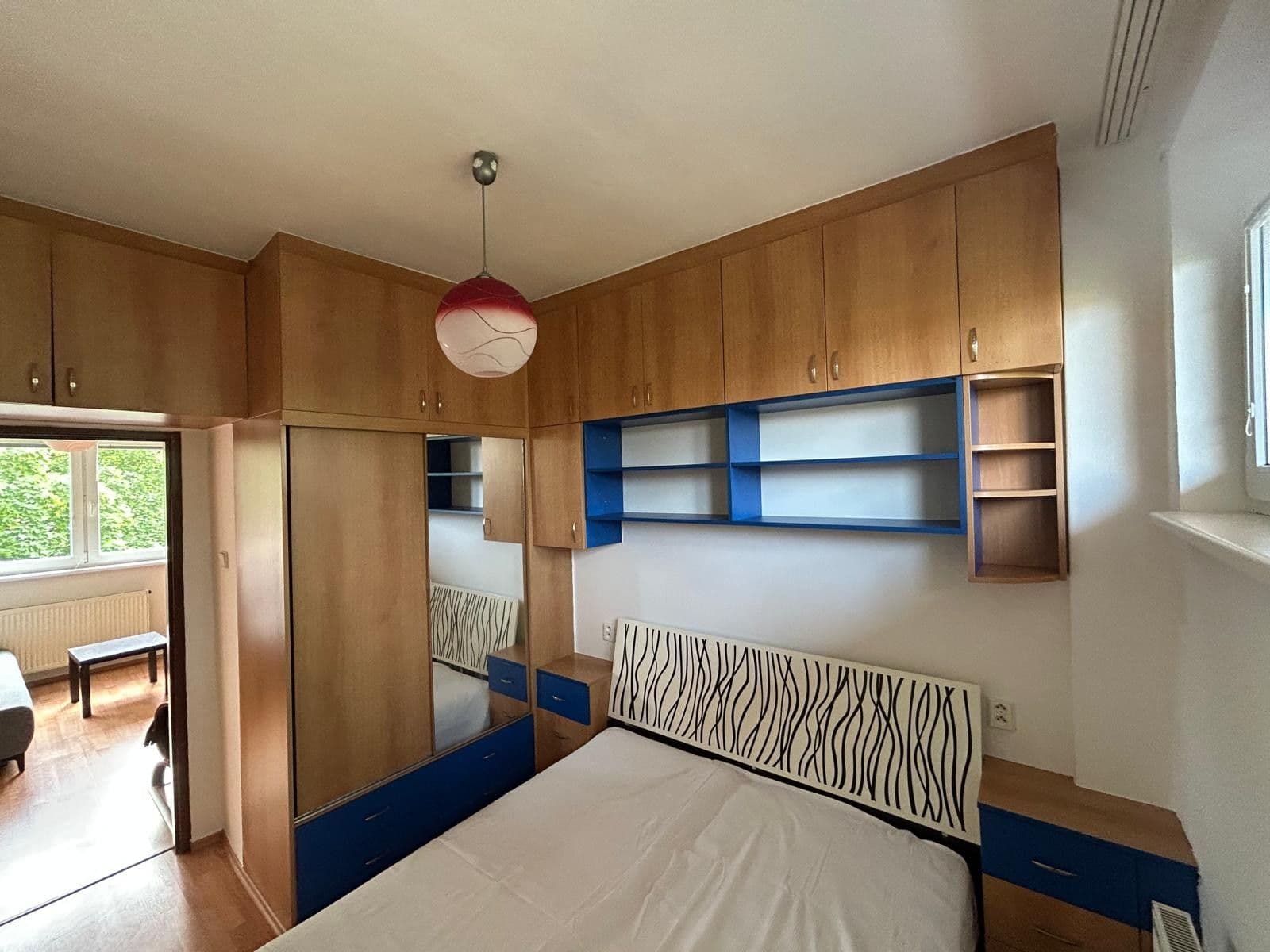 Pronájem bytu 2+kk 42 m², Humpolecká, Praha, Praha Pronájem bytu 2+kk 42 m², Humpolecká, Praha, Praha