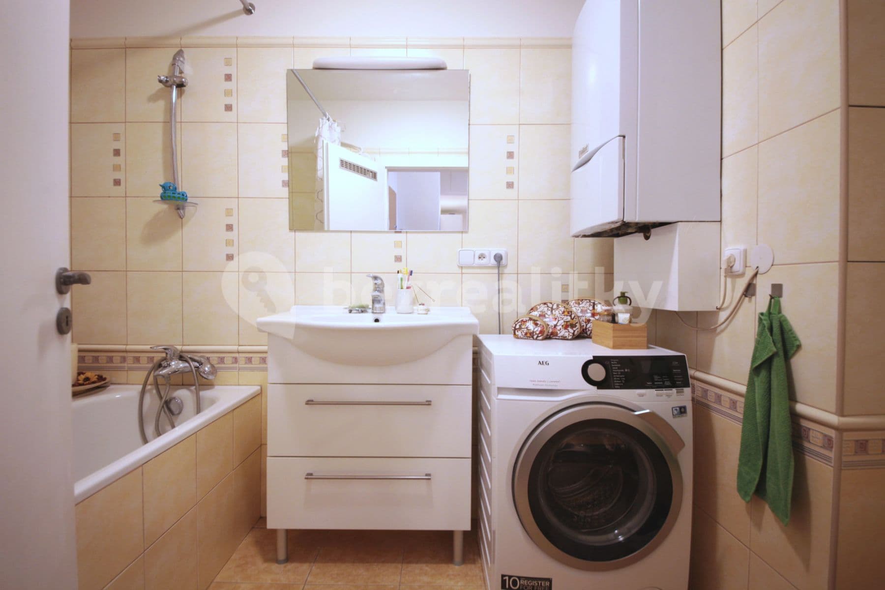 Pronájem bytu 2+kk 50 m², U Svobodárny, Praha, Praha Pronájem bytu 2+kk 50 m², U Svobodárny, Praha, Praha