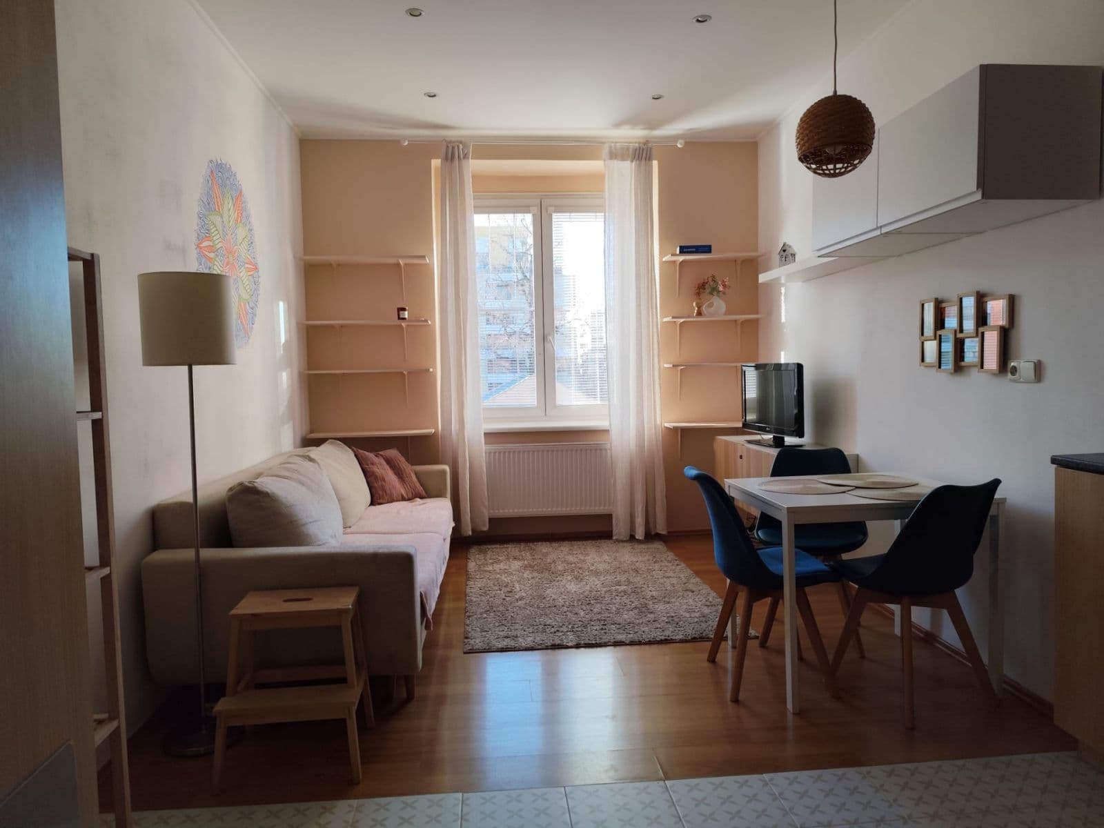 Pronájem bytu 2+kk 50 m², U Svobodárny, Praha, Praha Pronájem bytu 2+kk 50 m², U Svobodárny, Praha, Praha