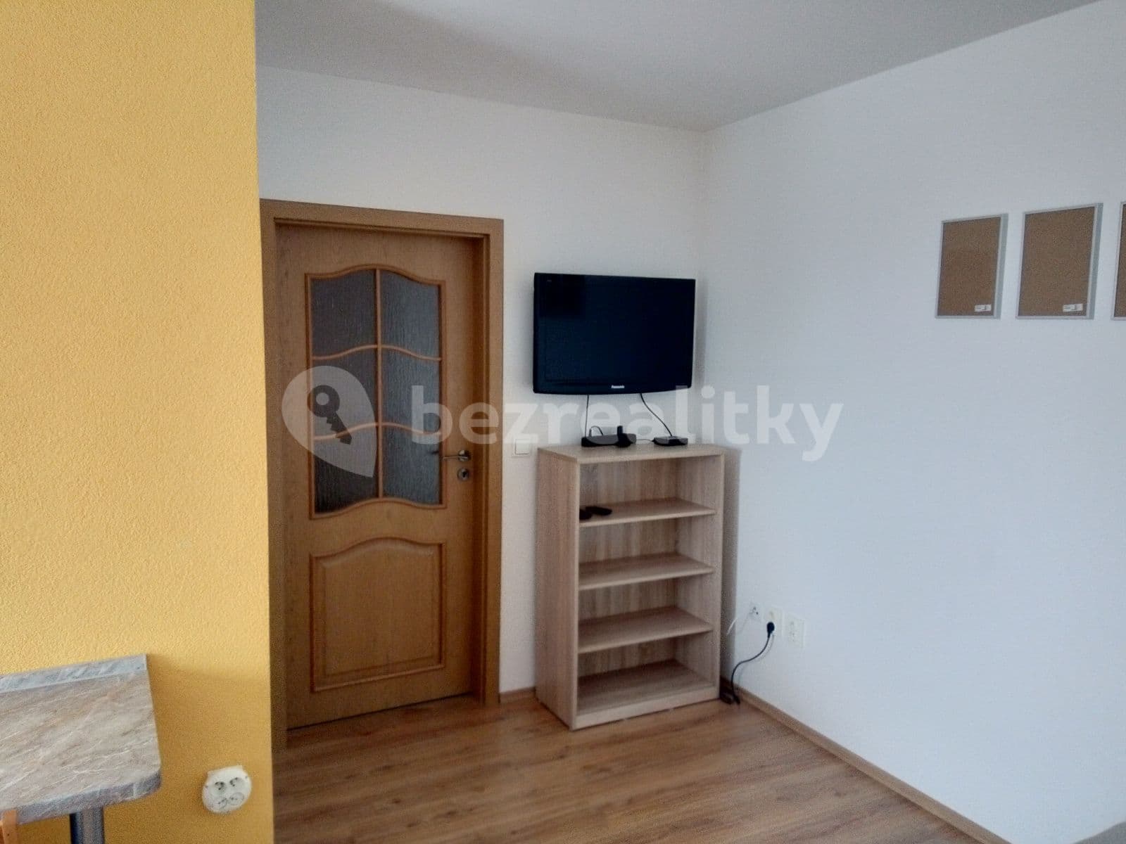 Pronájem bytu 2+kk 44 m², Komenského, Židlochovice, Jihomoravský kraj Pronájem bytu 2+kk 44 m², Komenského, Židlochovice, Jihomoravský kraj