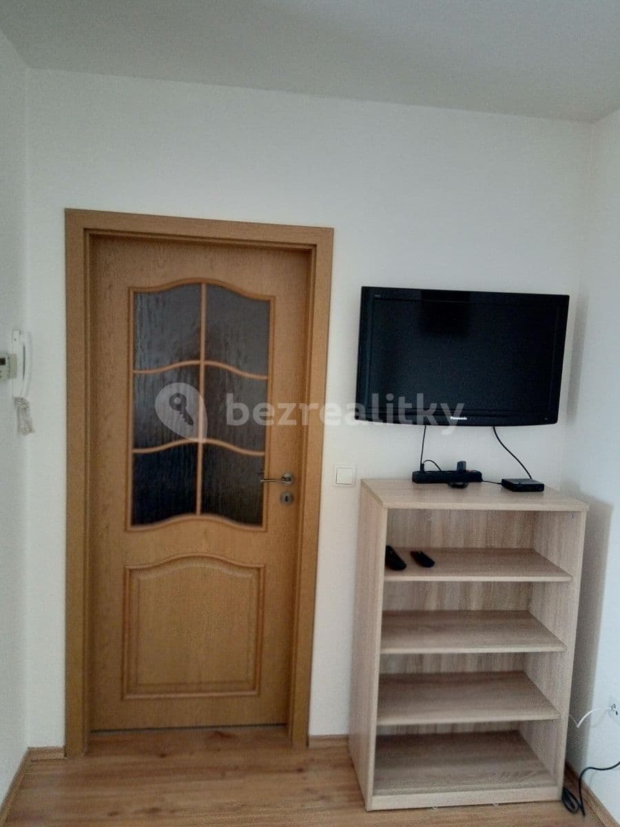 Pronájem bytu 2+kk 44 m², Komenského, Židlochovice, Jihomoravský kraj Pronájem bytu 2+kk 44 m², Komenského, Židlochovice, Jihomoravský kraj