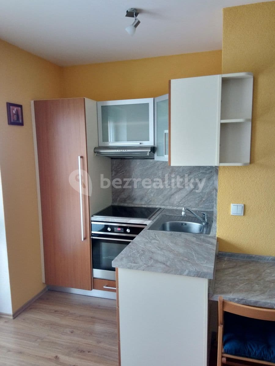 Pronájem bytu 2+kk 44 m², Komenského, Židlochovice, Jihomoravský kraj Pronájem bytu 2+kk 44 m², Komenského, Židlochovice, Jihomoravský kraj