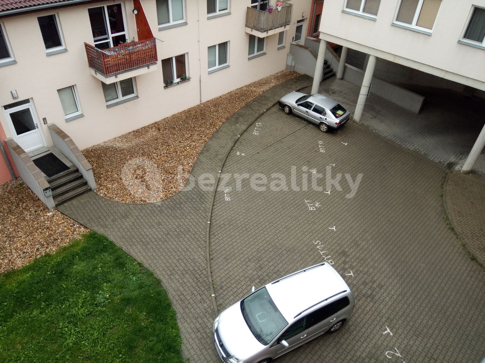 Pronájem bytu 2+kk 44 m², Komenského, Židlochovice, Jihomoravský kraj Pronájem bytu 2+kk 44 m², Komenského, Židlochovice, Jihomoravský kraj