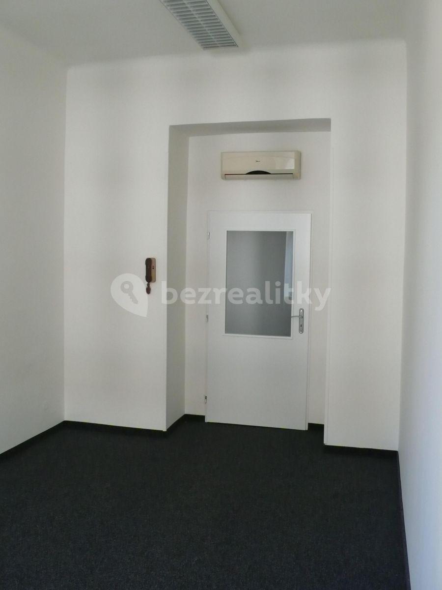 Pronájem kanceláře 68 m², Na Zátorách, Praha, Praha